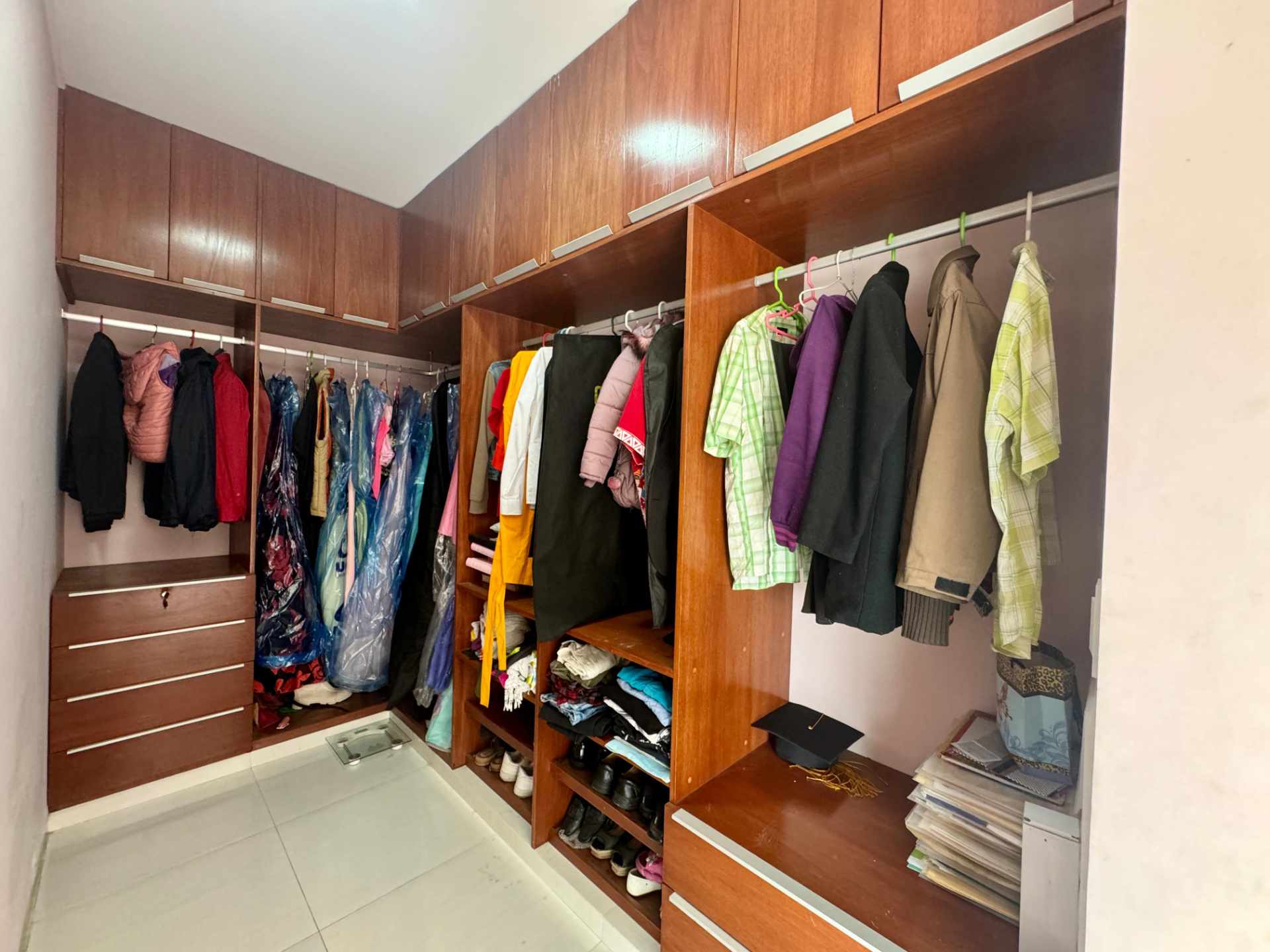 Casa en VentaCASA EN VENTA - 3ER ANILLO EXTERNO 4 dormitorios 3 baños 3 parqueos Foto 6