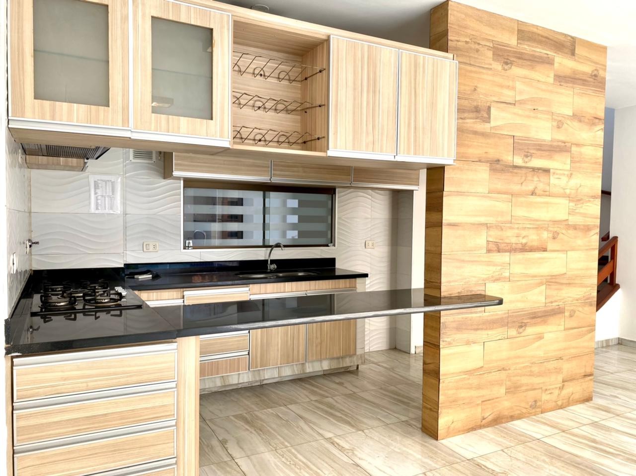 Casa en VentaBarrio Urbarí, Av. Piraí calle Baracea Foto 9