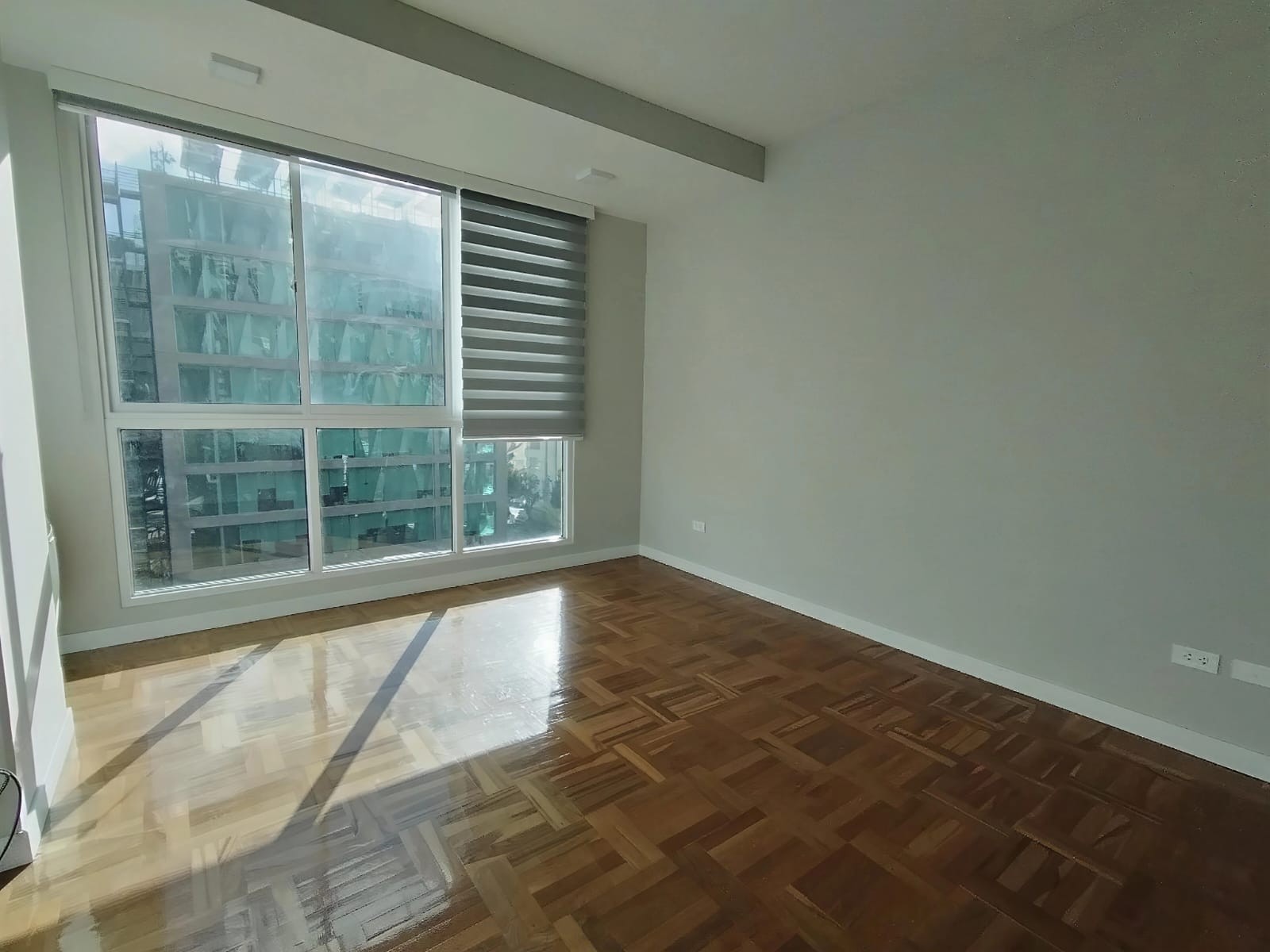 Departamento en AlquilerAvenida Sanchez Bustamante entre calle 9 y 10 de Calacoto Foto 3