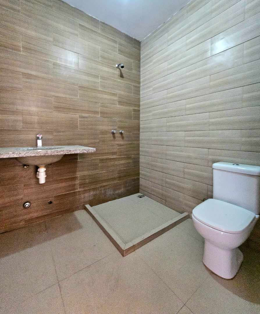 Casa Valle Sanchez- Condominio ORANGE 
CASA A ESTRENAR  de 3 DORMITORIOS  Foto 3
