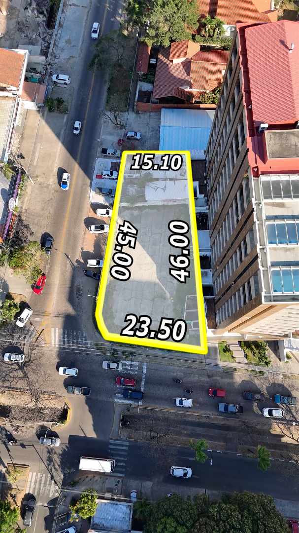Terreno en VentaAVENIDA CUSIS Y AV BENI    Foto 6
