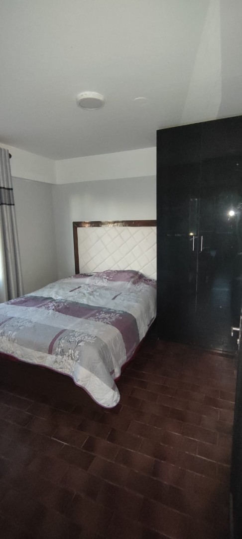 Departamento Plaza General Román, entre J.arce y linares Foto 2