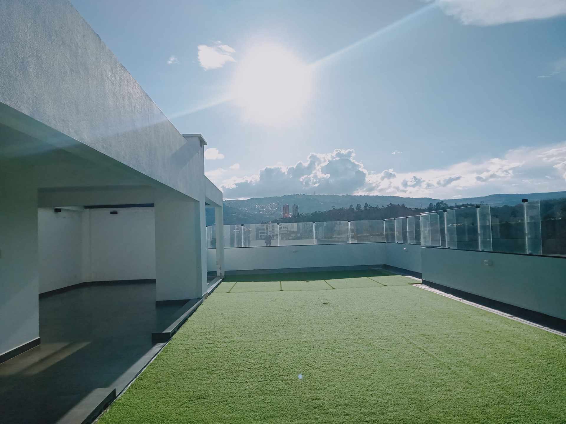 Departamento en Calacoto en La Paz 3 dormitorios 3 baños 1 parqueos Foto 4