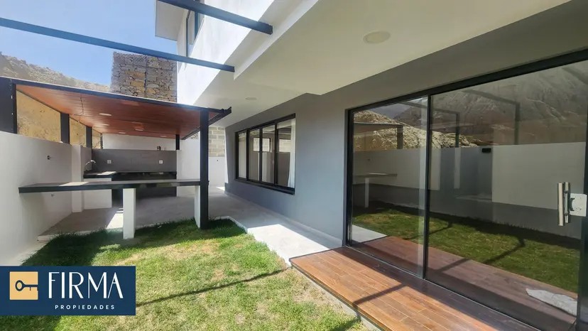 En Venta a $us 450,000 Foto 4