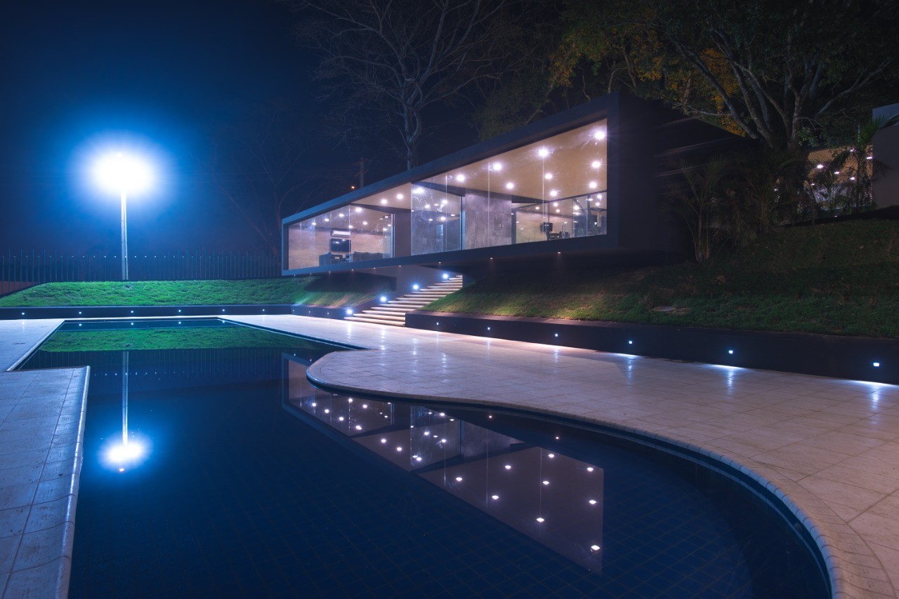 Casa en VentaEl remanso 8vo anillo 3 dormitorios 3 baños 2 parqueos Foto 3