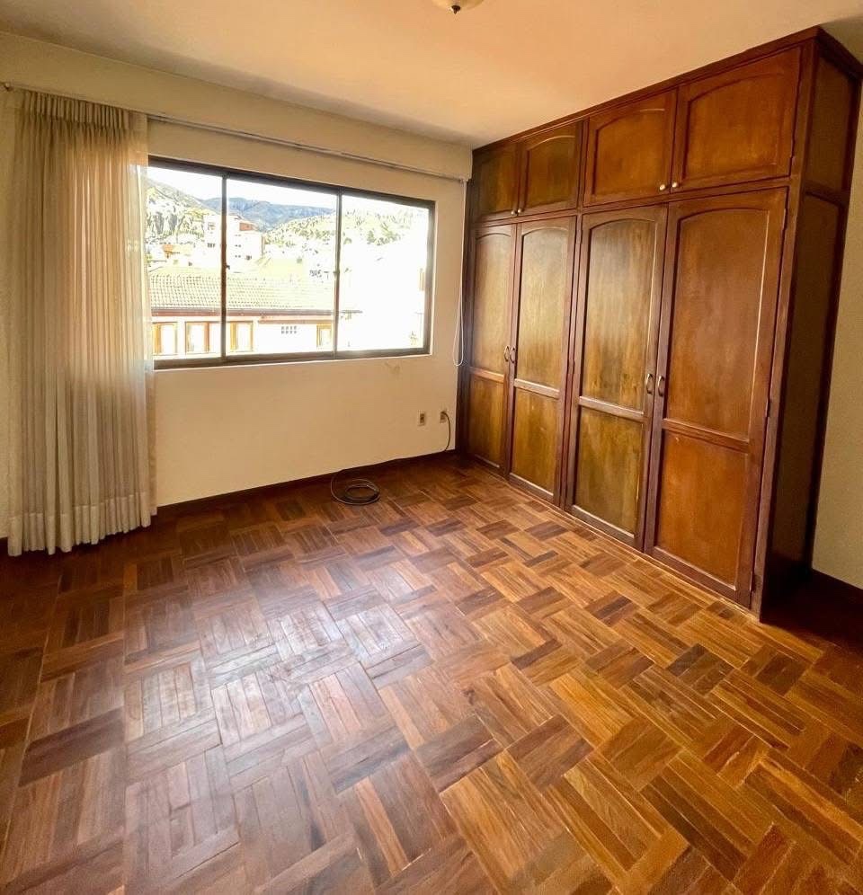 Departamento ACHUMANI C/35 Foto 8