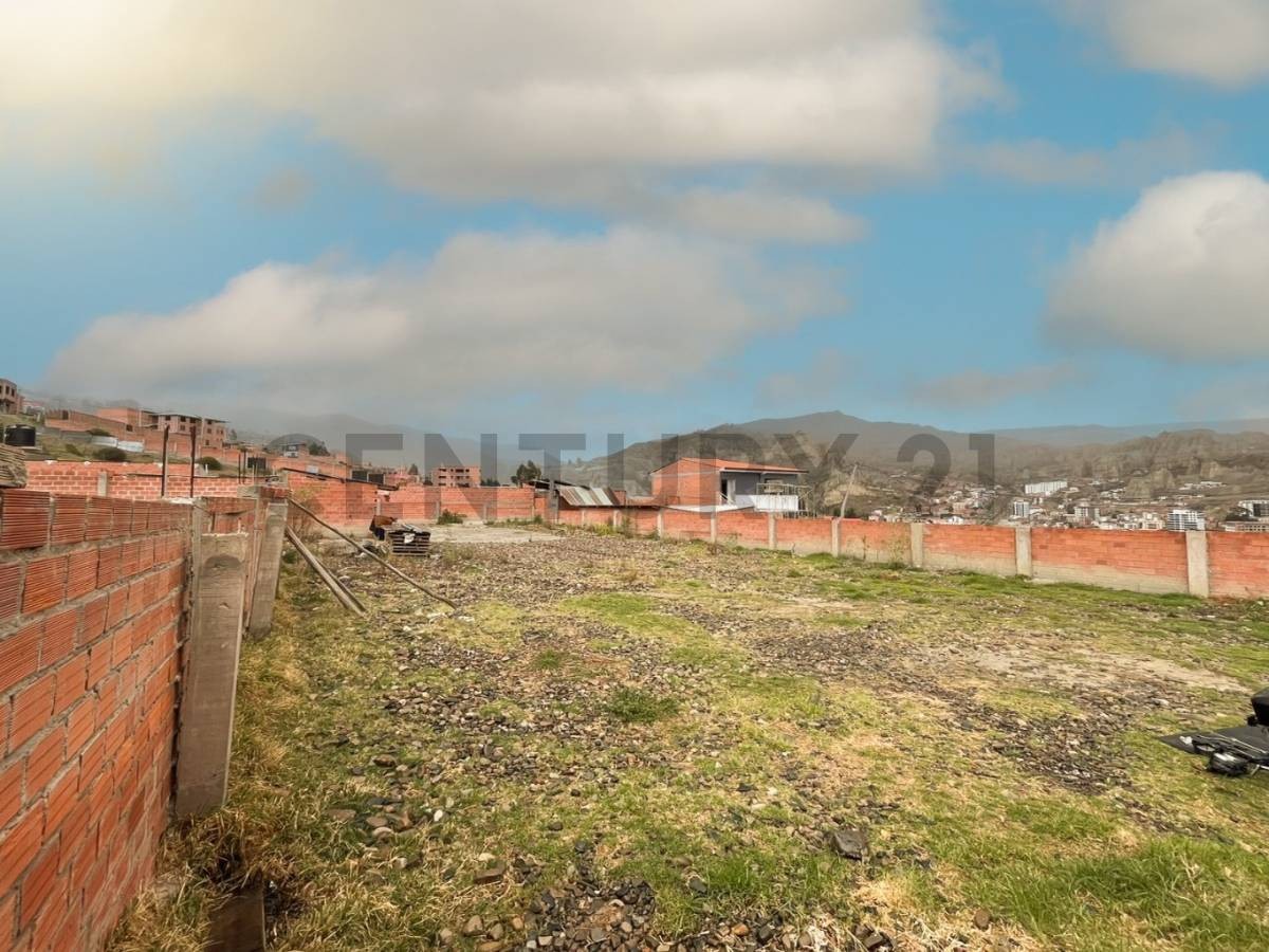 Terreno en Irpavi en La Paz    Foto 4