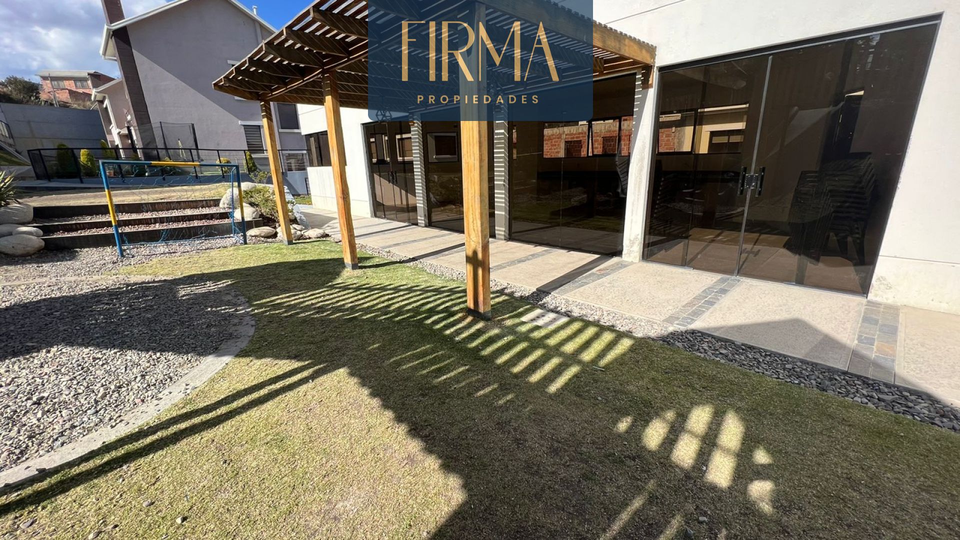 Casa en AlquilerALQUILA ESTA CASA EN ACHUMANI Foto 4