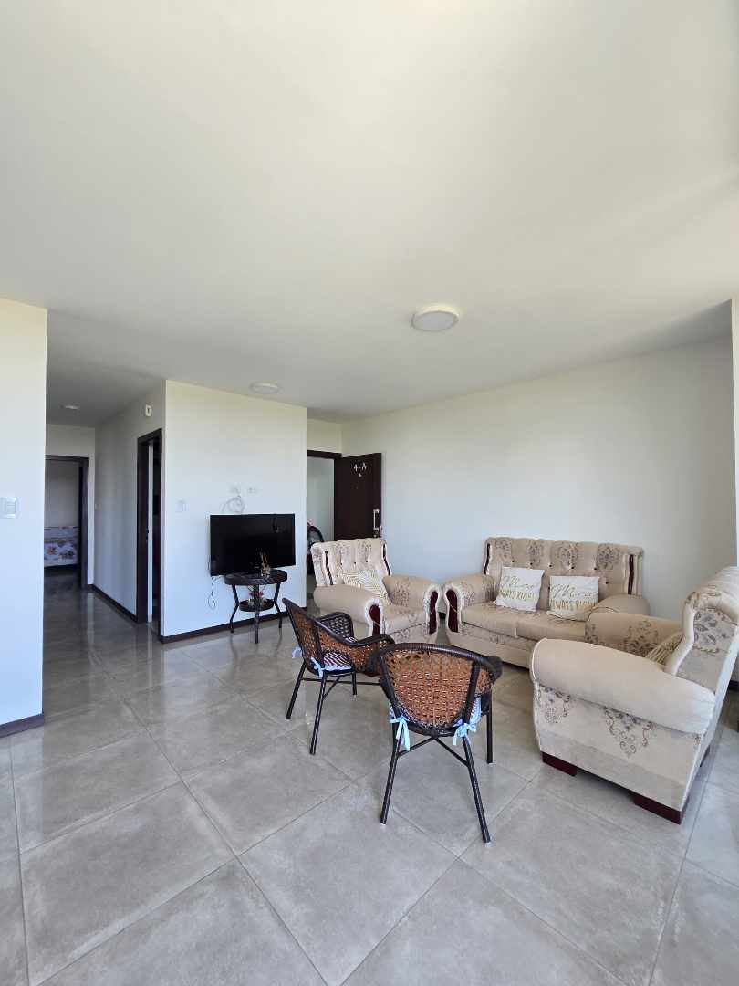 Departamento en AlquilerAv. Roca y Coronado, 4to Anillo/ Condominio Curupau Roca 3 dormitorios 2 baños 1 parqueos Foto 10