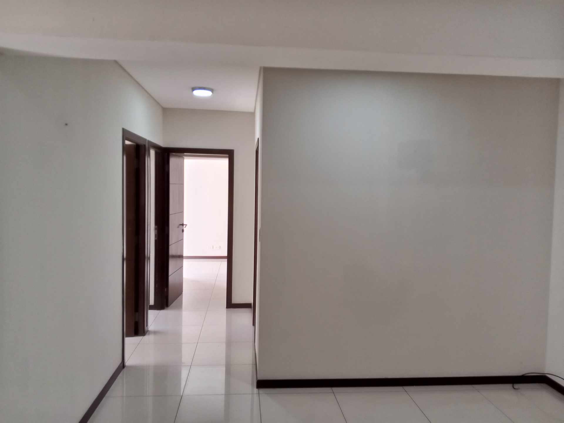 Departamento [CONDOMINIO CURUPAÚ PARAGUÁ| SOBRE AV. PARAGUÁ, A 3 CUADRAS DEL 2DO. ANILLO] DEPARTAMENTO EN VENTA DE 3 DORMITORIOS CON PARQUEO TECHADO Foto 7