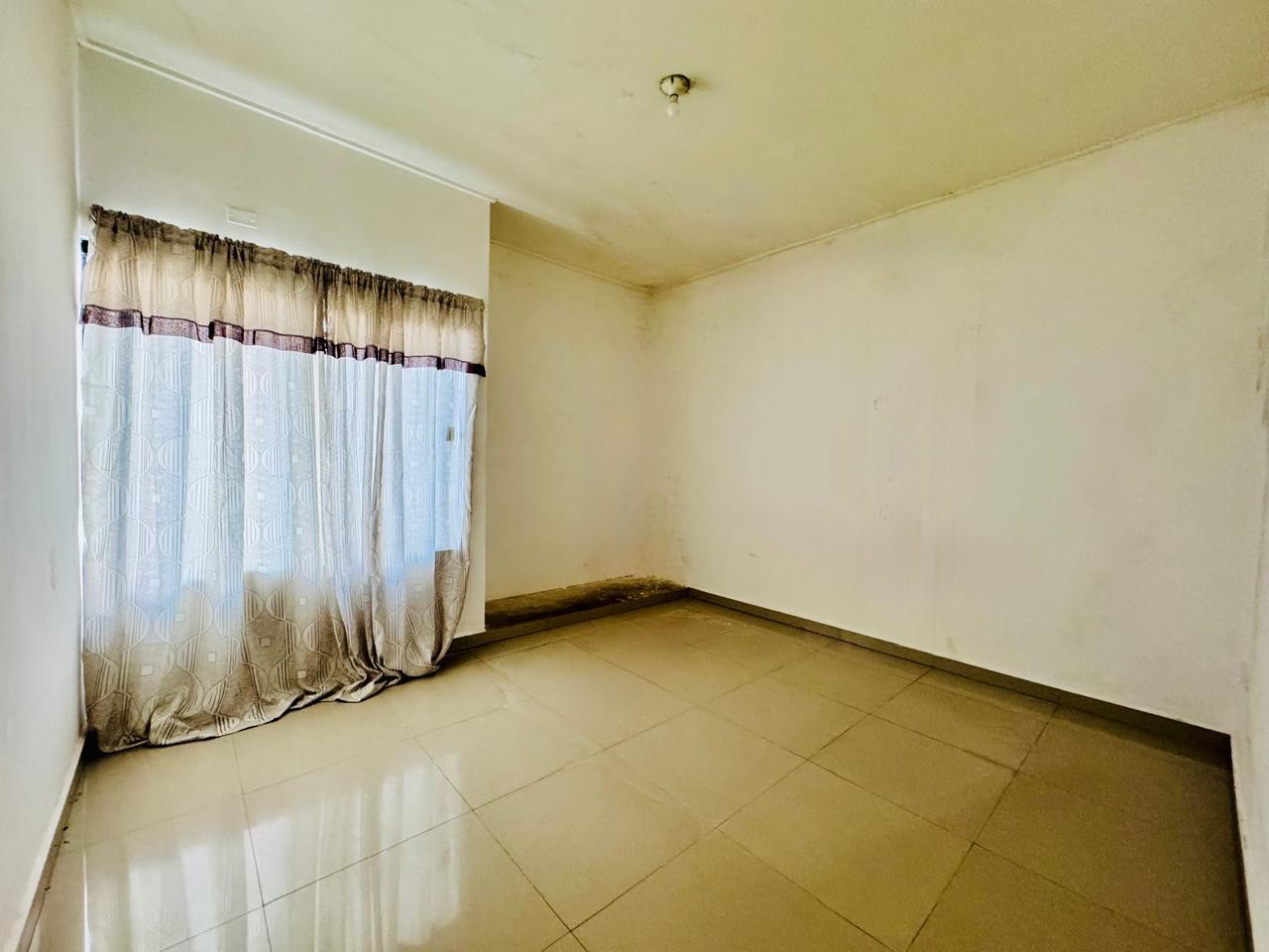 En Venta a Bs 435,000 Foto 7