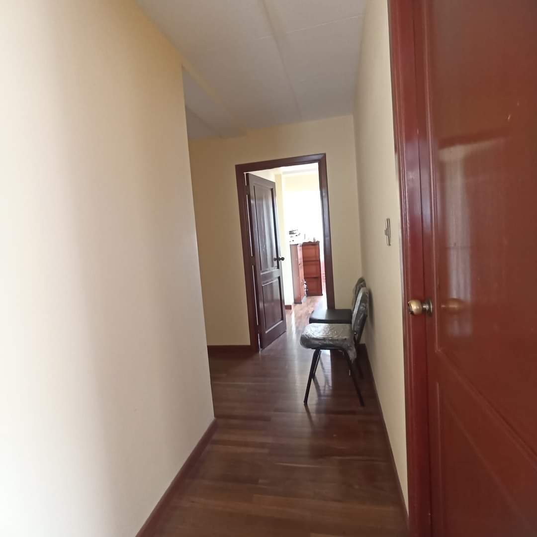 Departamento en Calacoto en La Paz 3 dormitorios 4 baños 1 parqueos Foto 18