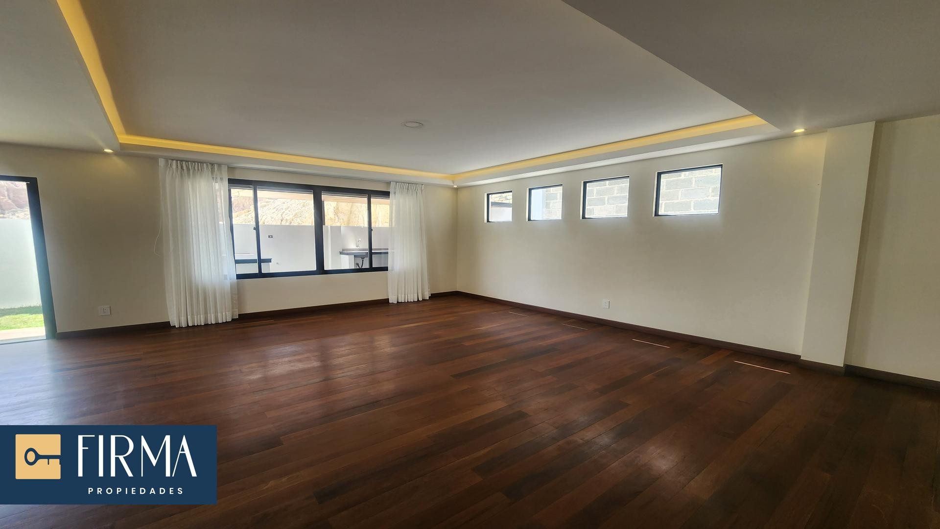 Casa en VentaCASA EN VENTA A ESTRENAR, SEQUOIA 3 dormitorios 4 baños 5 parqueos Foto 20