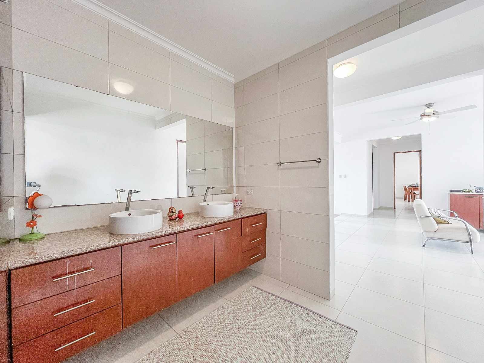 Casa en VentaHERMOSA CASA EN VILLA BONITA, CON UNA ESPECTACULAR PISCINA Y TODO LO QUE SOÑAS PARA TU FAMILIA 

 Foto 19