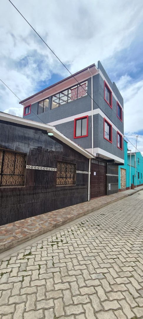 Departamento El Alto, Zona Urbanización El Kenko, Calle 25  Foto 3