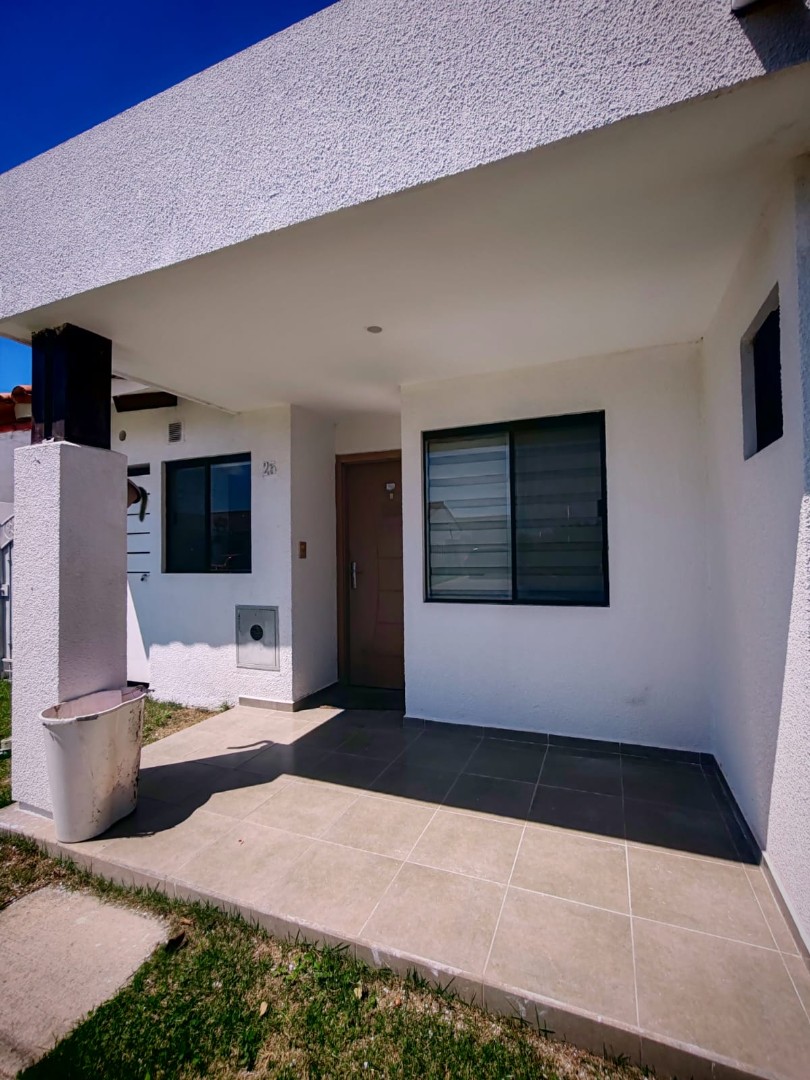 Casa en Carretera Norte en Santa Cruz de la Sierra 3 dormitorios 3 baños 2 parqueos Foto 4