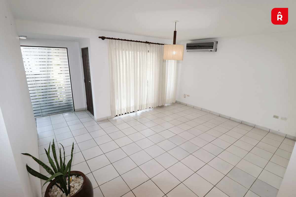 En Alquiler a $us 850 Foto 25