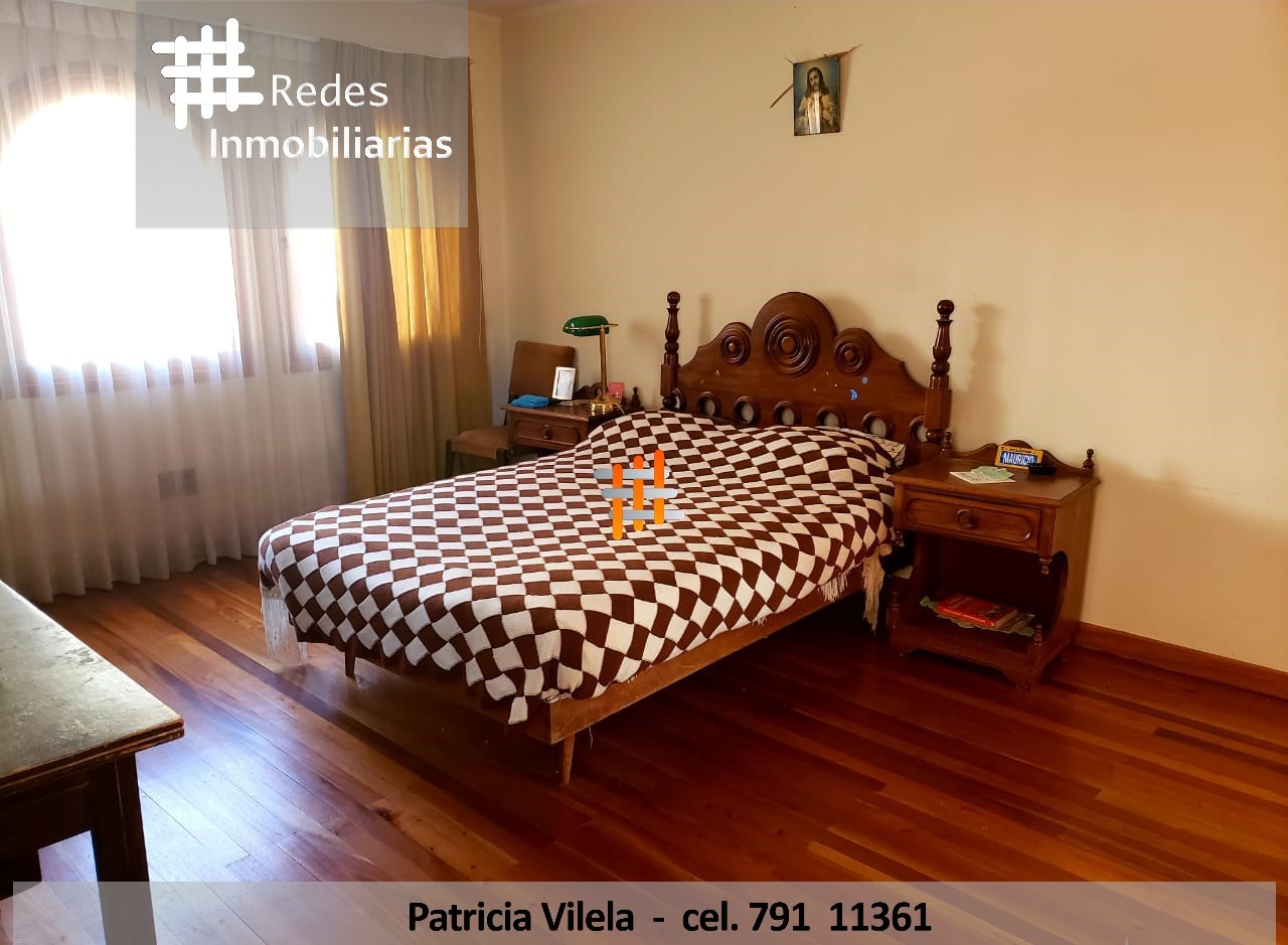 Casa en Irpavi en La Paz 5 dormitorios 4 baños 5 parqueos Foto 12