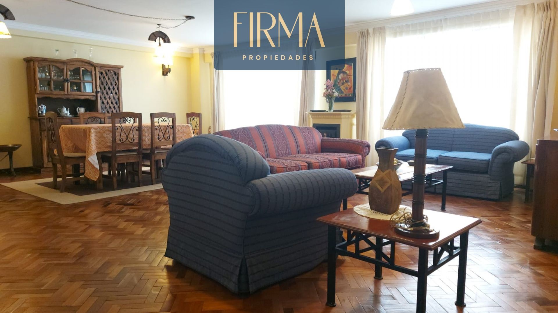 Departamento en Cota Cota en La Paz 4 dormitorios 3 baños 1 parqueos Foto 2