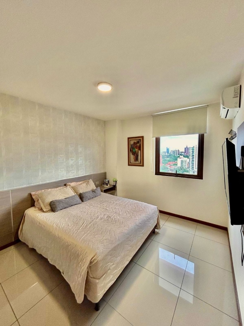 Departamento en Equipetrol en Santa Cruz de la Sierra 1 dormitorios 1 baños  Foto 12