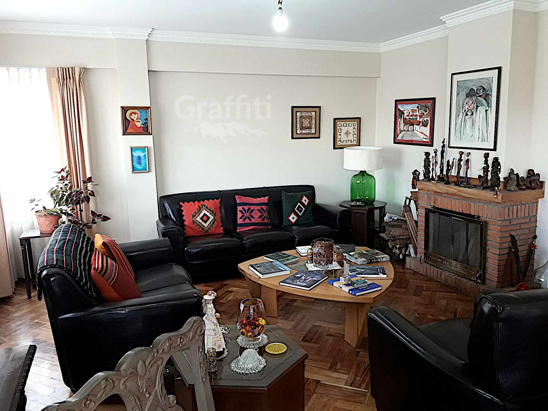 Departamento en Venta﻿Departamento en Venta- Achumani
 3 dormitorios 5 baños 2 parqueos Foto 1