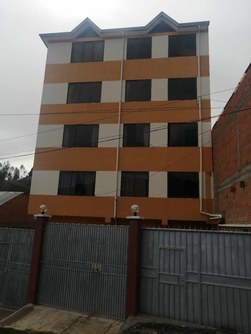 Departamento en Ovejuyo en La Paz 3 dormitorios 2 baños 1 parqueos Foto 1