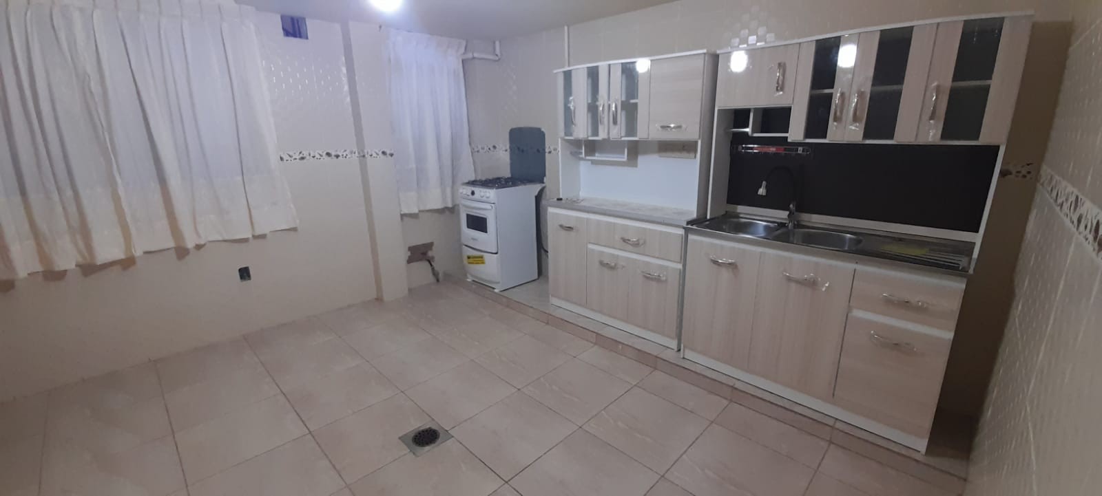 En Alquiler a Bs 1,500 Foto 13