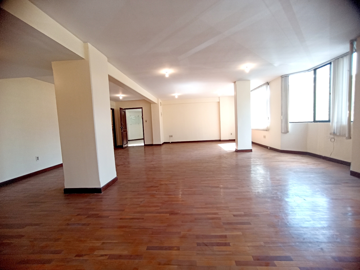 Oficina en VentaObrajes  1 dormitorios 1 baños  Foto 16