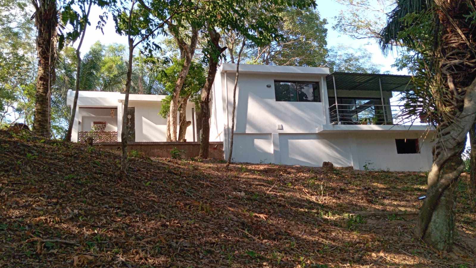 Casa en VentaHERMOSA CASA  de 170m2 construidos en 1280m2 de terreno en  PORONGO Foto 5