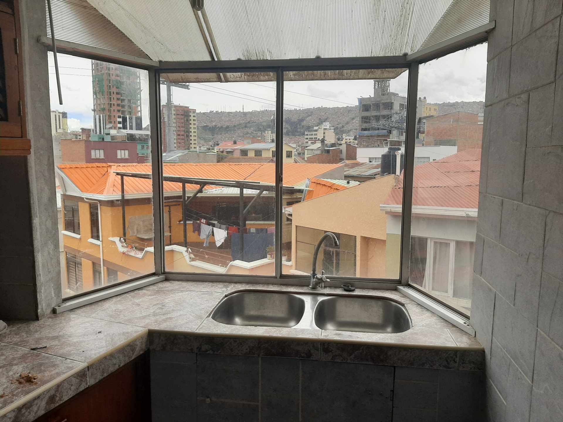 Edificio en VentaMiraflores, calle Paraguay #1212 11 dormitorios 9 baños 4 parqueos Foto 10