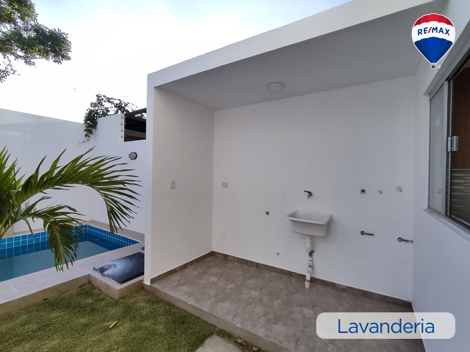 Casa en VentaZona Norte, 7mo Anillo. 4 dormitorios 3 baños 2 parqueos Foto 8