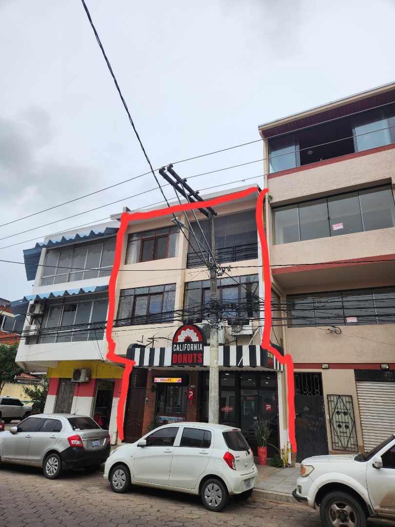 Edificio en VentaCalle Independencia Edificio en venta  3 dormitorios 4 baños  Foto 1