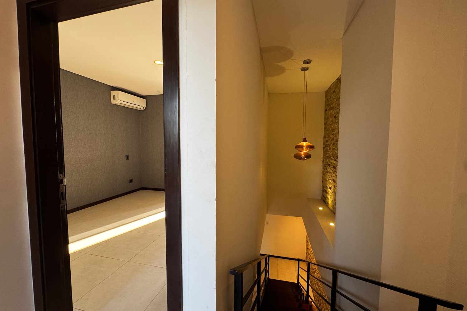 Departamento en AlquilerCONDOMINIO PIAZZA ONCE 2 dormitorios 3 baños 1 parqueos Foto 8