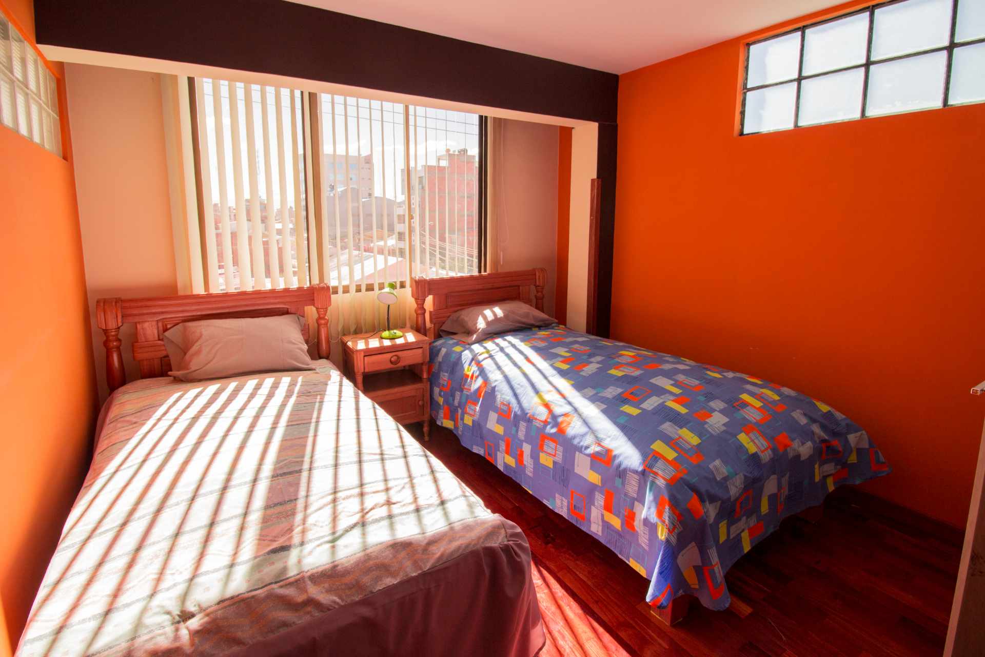 Casa en Ciudad Satélite en El Alto 6 dormitorios 7 baños 4 parqueos Foto 6