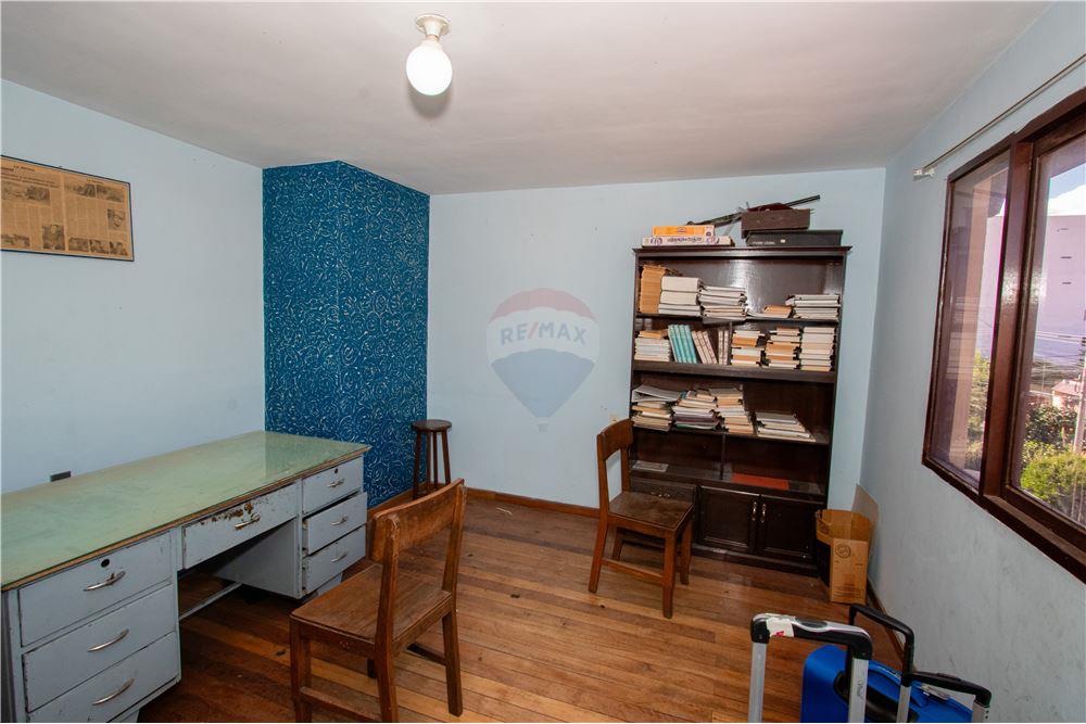 Casa en VentaCASA EN VENTA ZONA LAS CUADRAS 7 dormitorios 3 baños 2 parqueos Foto 8