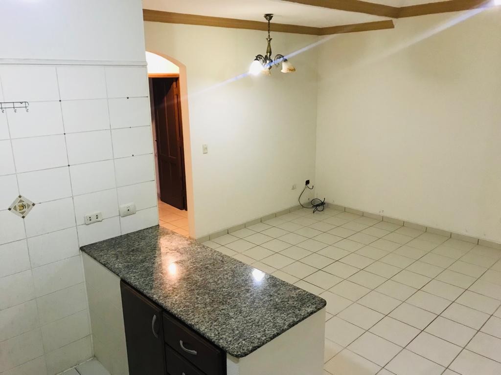 Departamento en VentaZona Oeste, 4to anillo Av Radial 19 Cond Hamburgo 2 dormitorios 2 baños  Foto 4