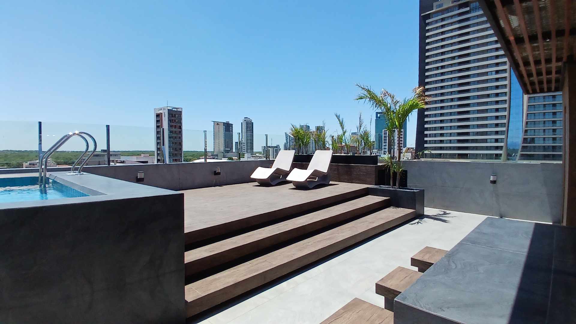 Departamento en Sirari en Santa Cruz de la Sierra 1 dormitorios 1 baños  Foto 4