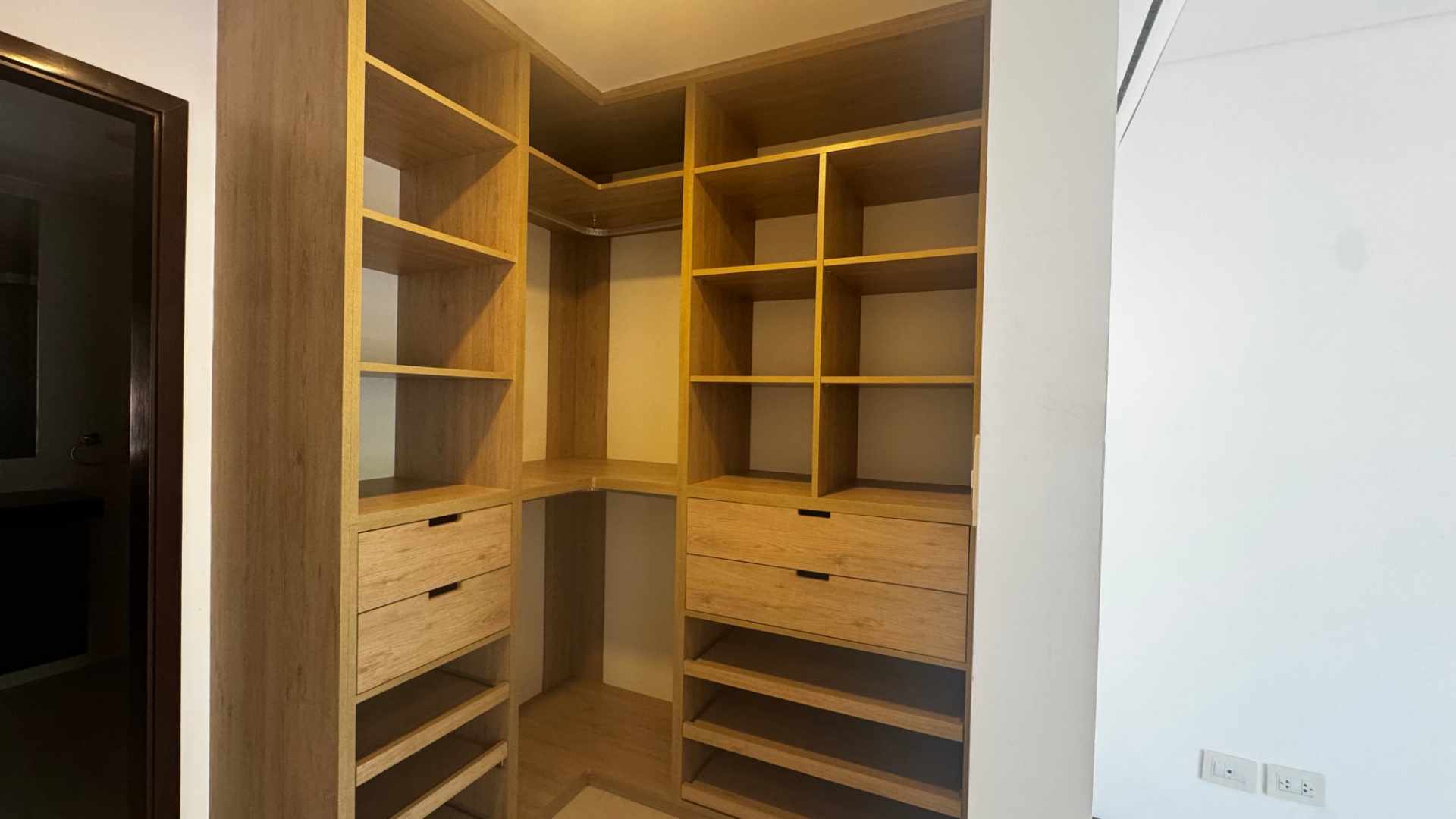 Departamento en AlquilerCondominio Piazza once Foto 12