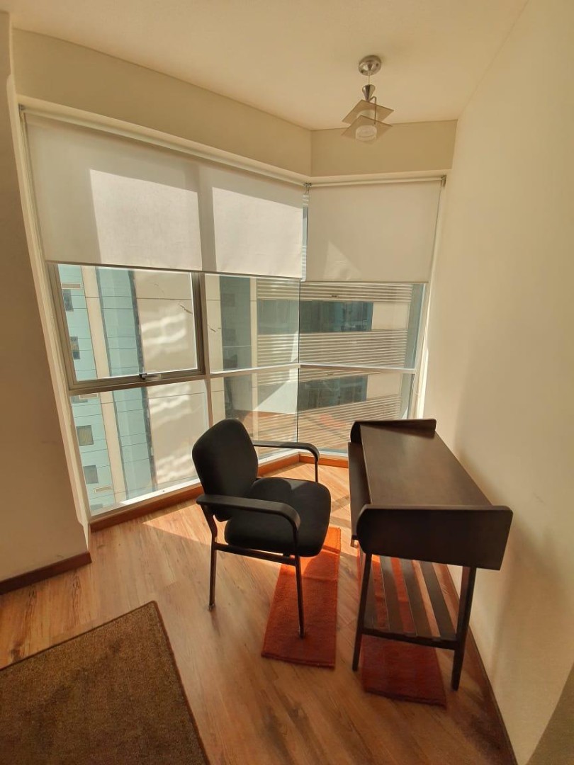 Departamento en San Jorge en La Paz 2 dormitorios 2 baños  Foto 2