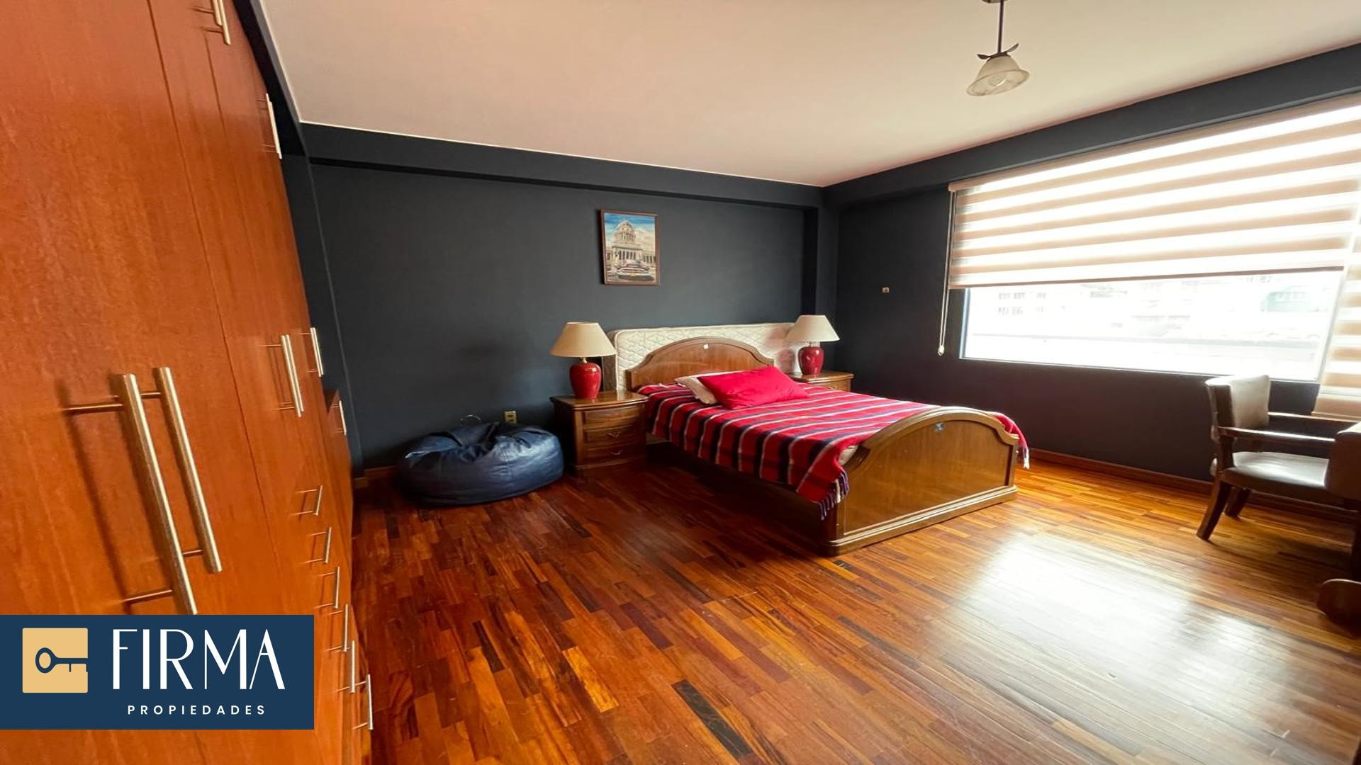 Departamento en Irpavi en La Paz 3 dormitorios 4 baños 1 parqueos Foto 15