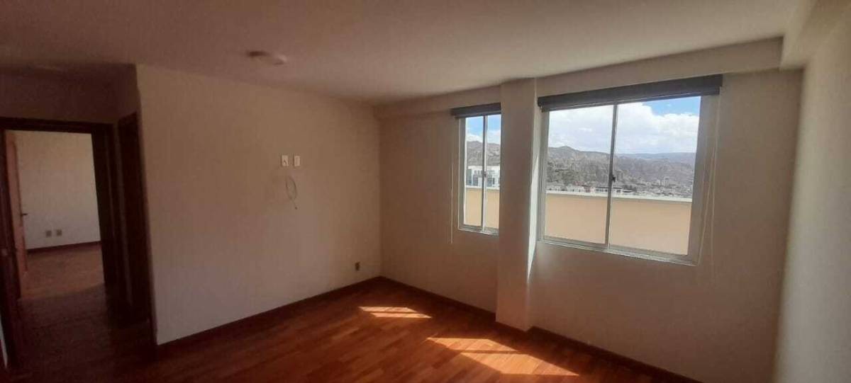 Departamento en VentaACHUMANI, CALLE 32 Foto 11