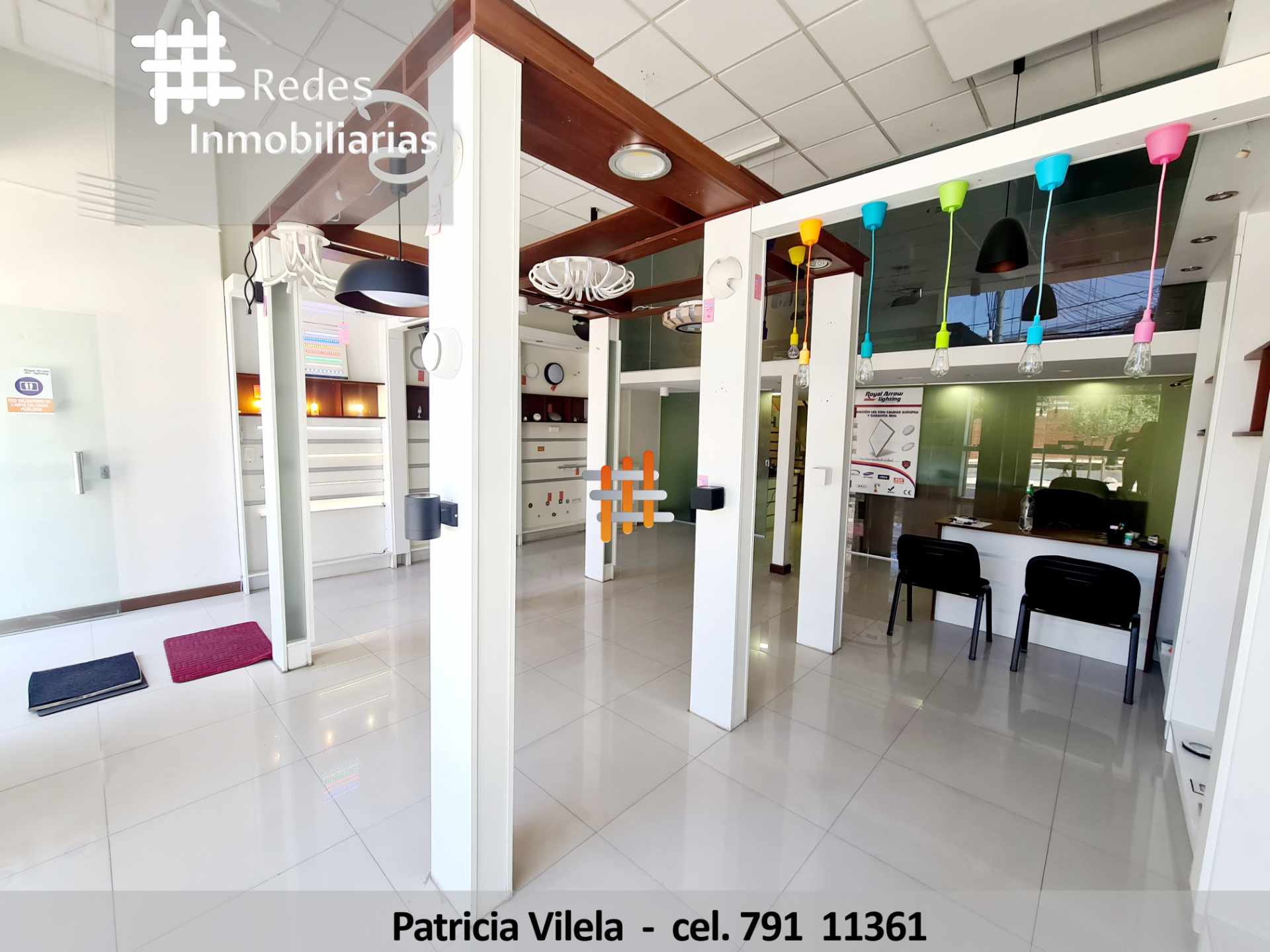 Local comercial LOCAL EN VENTA CON OFICINAS Y ALMACÉN  Foto 1