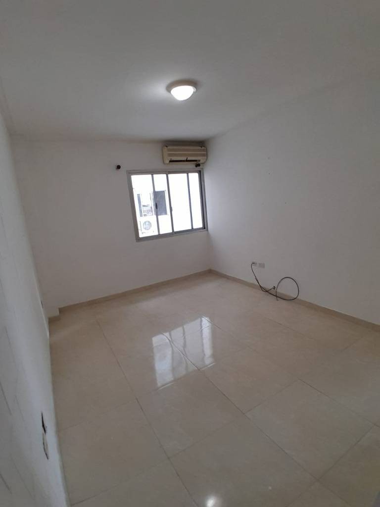 Departamento Av. Beni entre primer y segundo anillo Foto 9