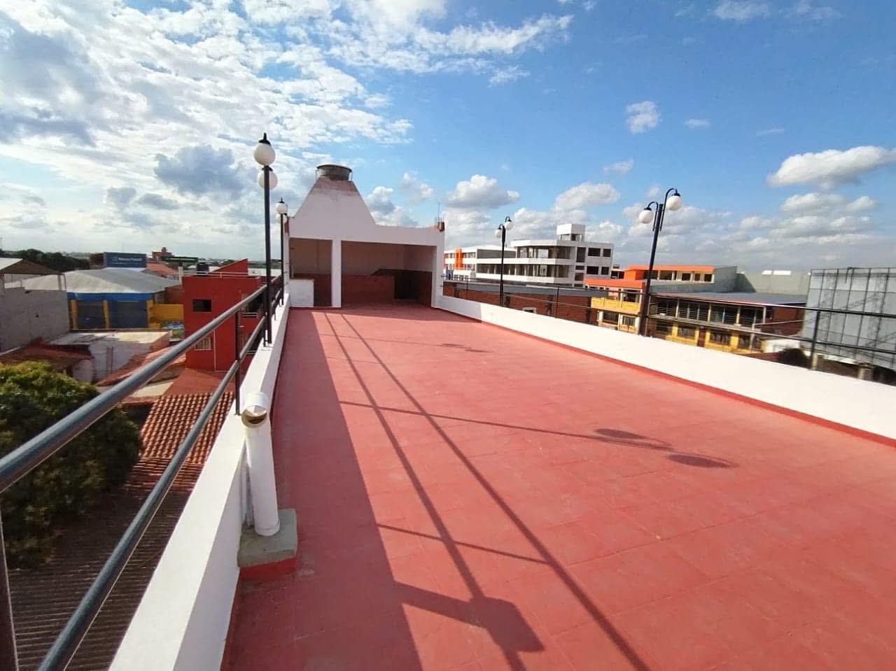 Edificio en AlquilerMercado de la villa 1ero de mayo 4 dormitorios 5 baños  Foto 11