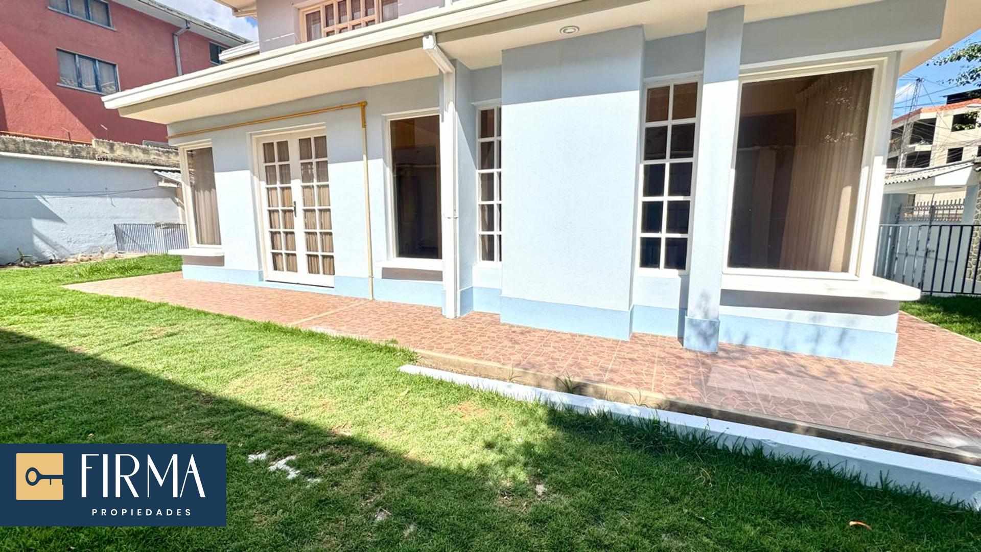 Casa en AlquilerCASA EN ALQUILER EN ACHUMANI - MESETA 4 dormitorios 4 baños 3 parqueos Foto 12