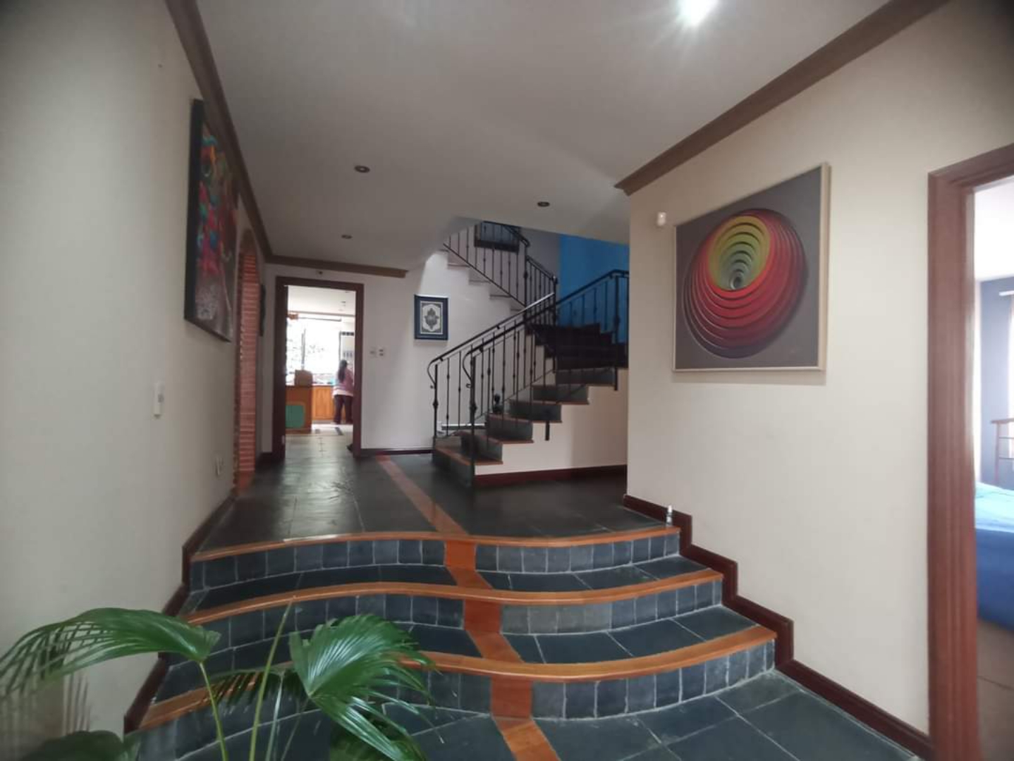 Casa en Irpavi en La Paz 4 dormitorios 5 baños 3 parqueos Foto 5