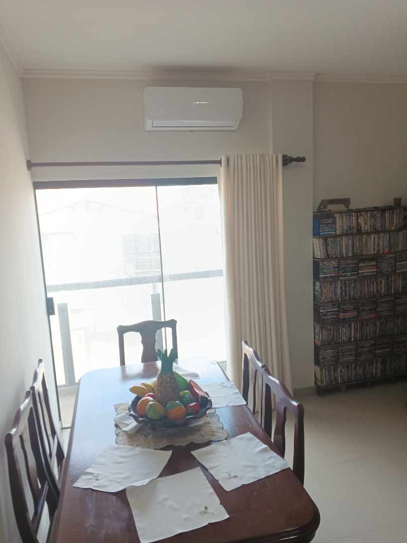 Departamento en AnticréticoAnticretico zona Oeste  3 dormitorios 2 baños 1 parqueos Foto 4