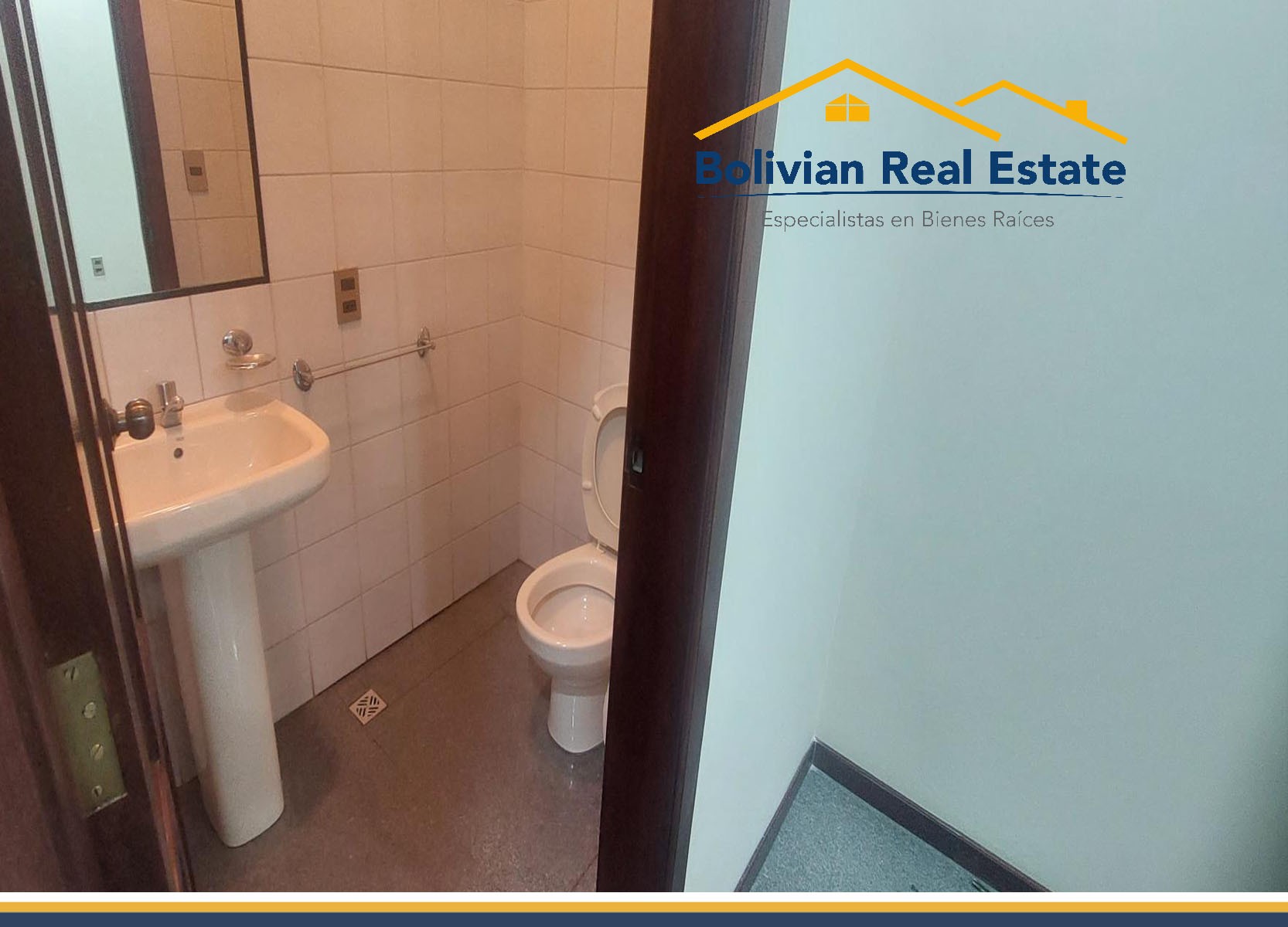 Oficina en AlquilerSE ALQUILA OFICINA EN SOPOCACHI AV. ARCE Foto 5