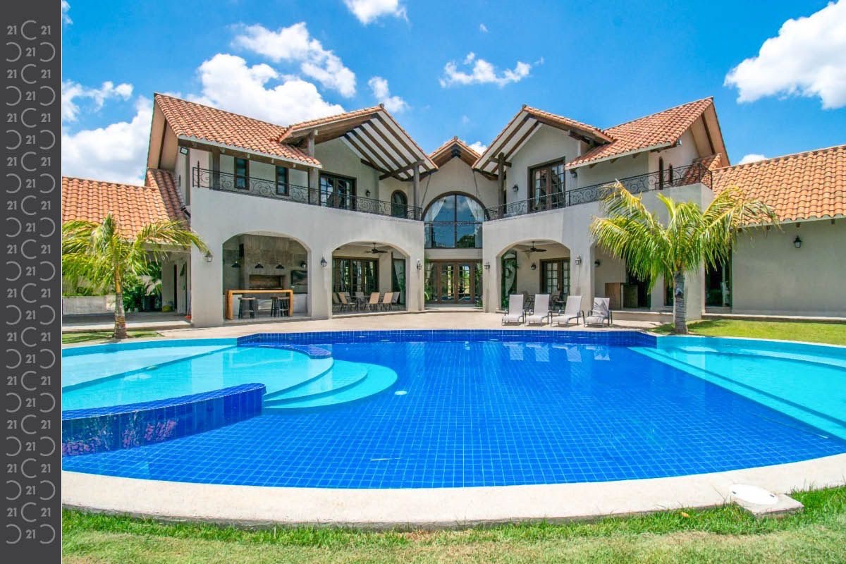 En Venta a $us 1,200,000 Foto 4