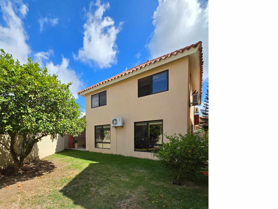 Casa 📍 Zᴏɴᴀ Nᴏʀᴛᴇ Sᴄ Rᴇᴍᴀɴᴢᴏ 1
Cᴏɴᴅᴏᴍɪɴɪᴏ Fɪʀᴇɴᴢᴇ
 ᴇɴᴛʀᴇɢᴀ ɪɴᴍᴇᴅɪᴀᴛᴀ  Foto 4